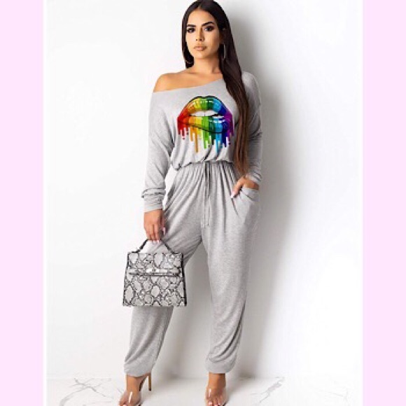 Pants - 🆕Off Shoulder Elastic Waist Romper with Pockets